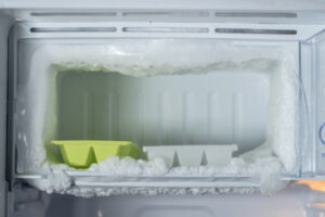 Come sbrinare e pulire il freezer